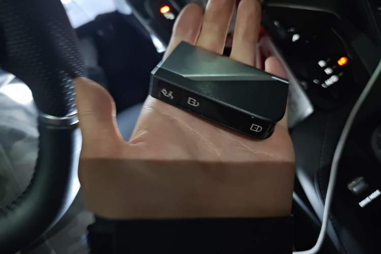 Used Lynk & Co 06 2021 1.5T Shero Pink Special Edition
