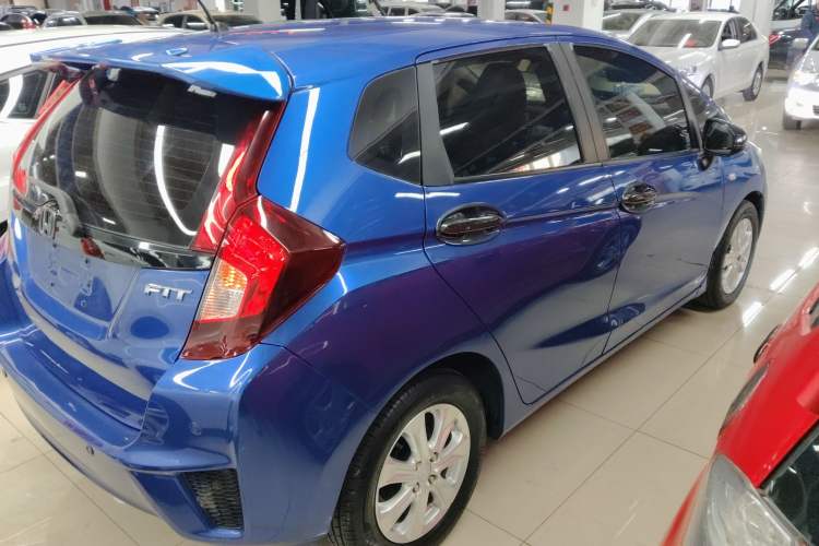 Used Honda Fit 2016 1.5L LXS CVT Comfort Sunroof Version