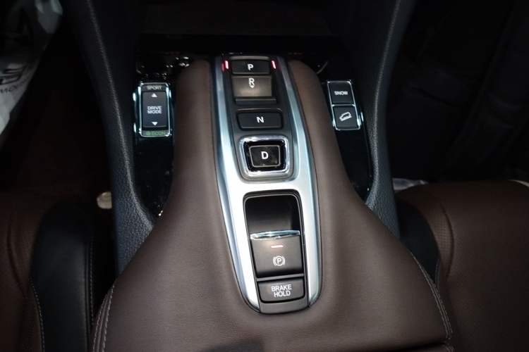 Used Honda UR-V 2023 370TURBO Four-Wheel Drive Prestige Edition
