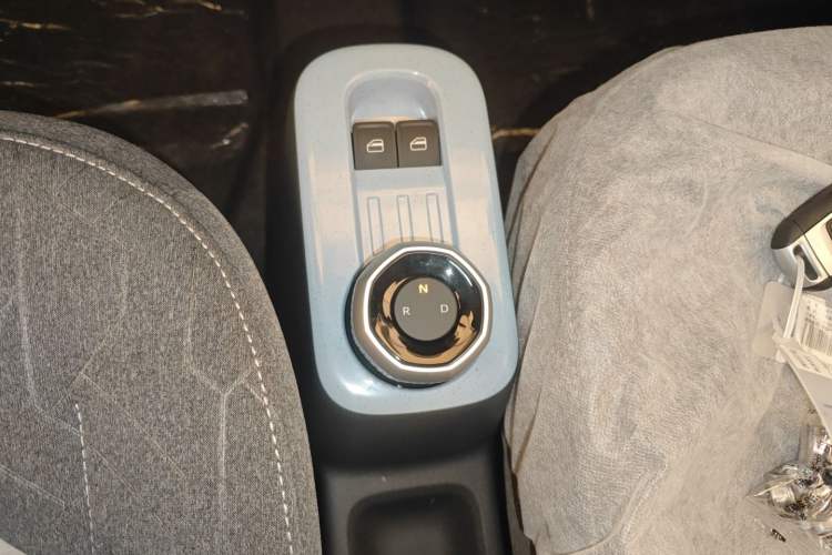 Used Geely Galaxy Panda 2024 Panda Mini 200km Endurance Bear