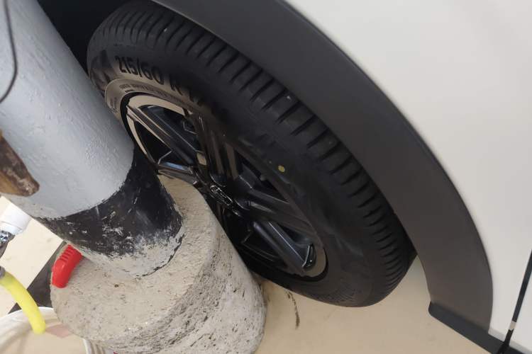 Used Honda XR-V 2023 1.5L CVT Heatwave Edition Left Front Wheel Hub