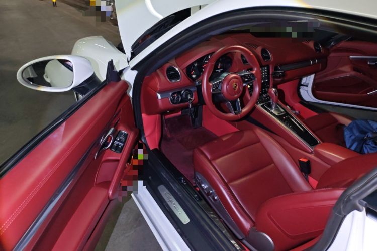 Used Porsche 718 2018 Cayman 2.0T