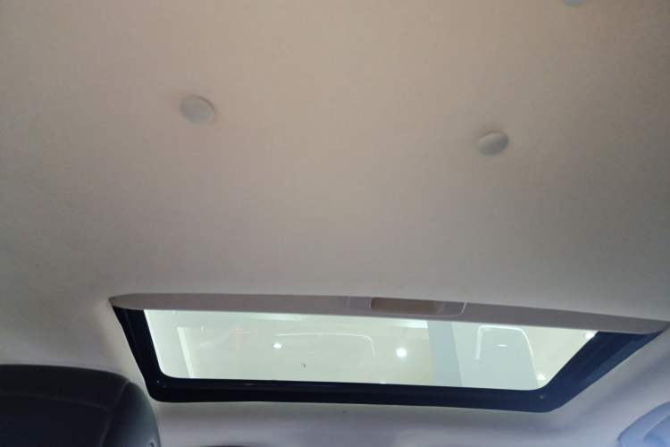 Used DS 5LS 2015 1.6T Luxury Edition THP160