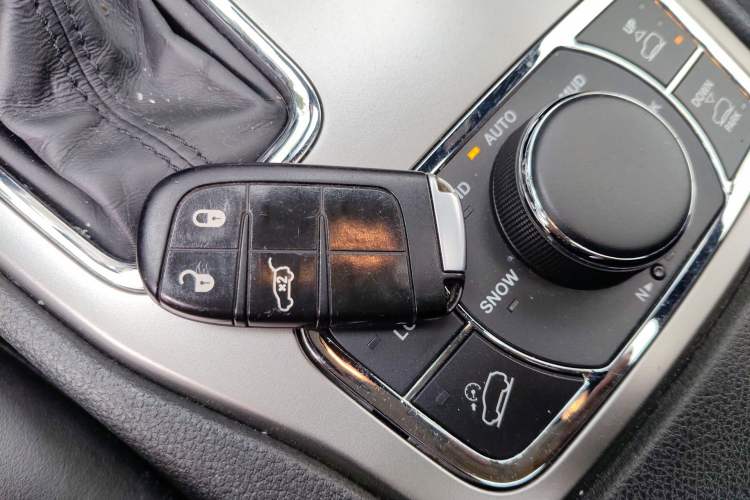 Used Jeep Grand Cherokee 2017 3.0L Elite Navigation Edition