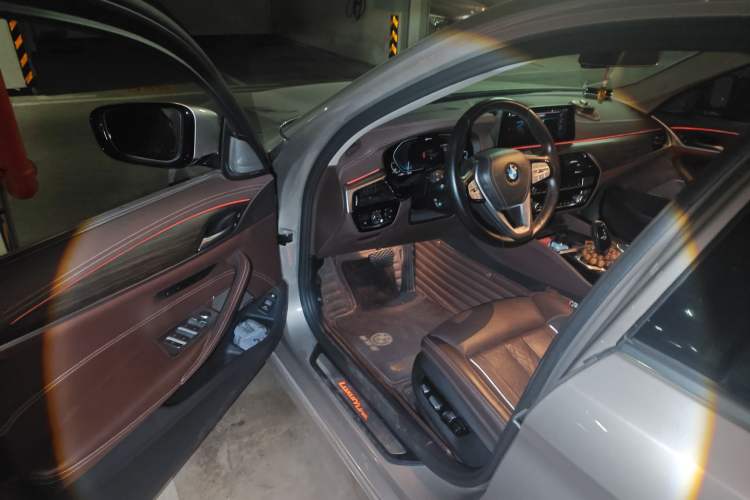 Used BMW 5 Series New Energy 2020 Mileage Upgrade Version 530Le Pioneer Edition