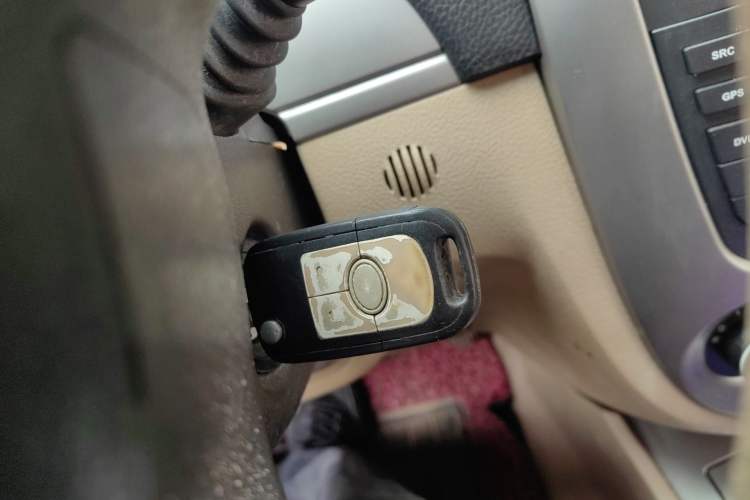 Used Buick Excelle 2011 1.6 LX-MT
