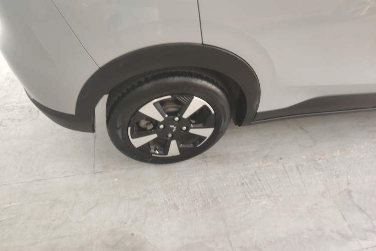 Used Wuling Bingo PLUS 2024 510 km Flagship Edition Four-Seater Version Exterior 3