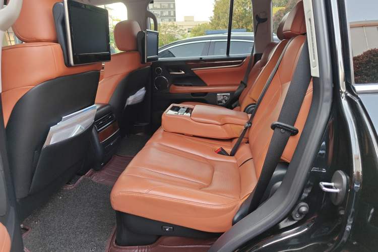 Used Lexus LX 2016 570 Prestige Luxury Edition
