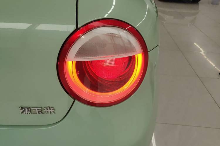 Used CHANGAN NEVO Lumin 2022 210km Sweet Edition Right Rear Taillight