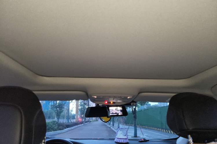 Used Renault Kadjar 2017 2.0L Two-Wheel-Drive Leading Edition