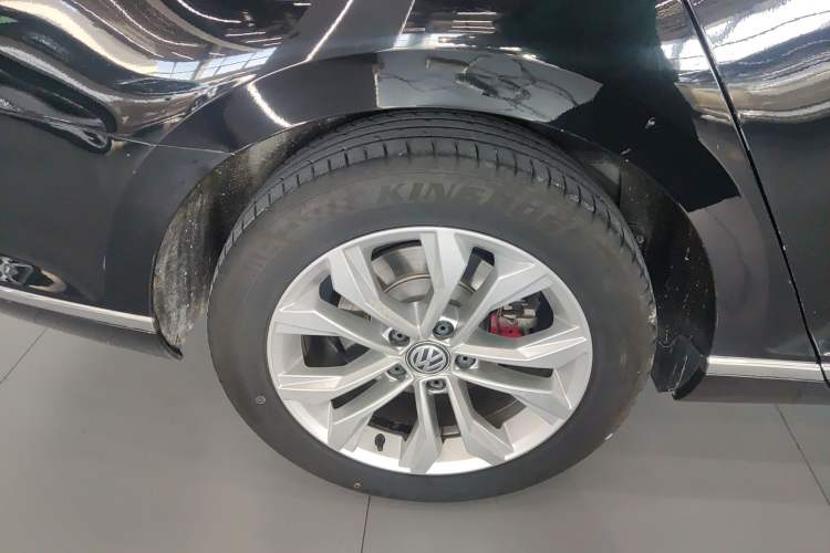 Used Volkswagen Magotan 2018 330TSI DSG Luxury Model