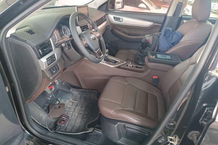 Used FORTHING Joyear X5 2017 Jingxiang Series 1.5T CVT Luxury Model
