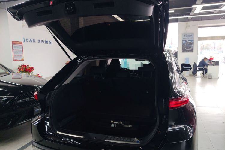 Used Toyota Harrier 2022 2.0L CVT Two-Wheel Drive Deluxe Edition
