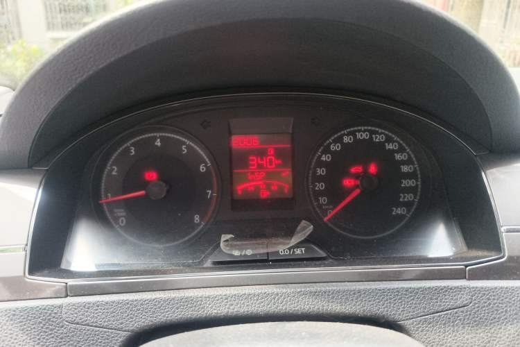 Used Volkswagen Santana 2016 1.6L Manual Comfort Edition Instrument Cluster