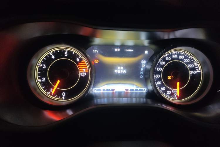 Used Jeep Cherokee 2017 2.0L Superior Edition
