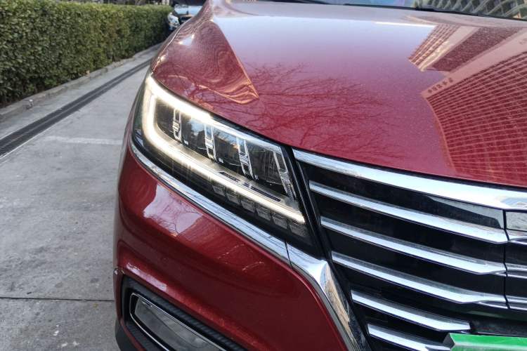 Used Roewe RX5 New Energy 2017 ERX5 EV400 Electric Internet Flagship Edition Right Front Headlight