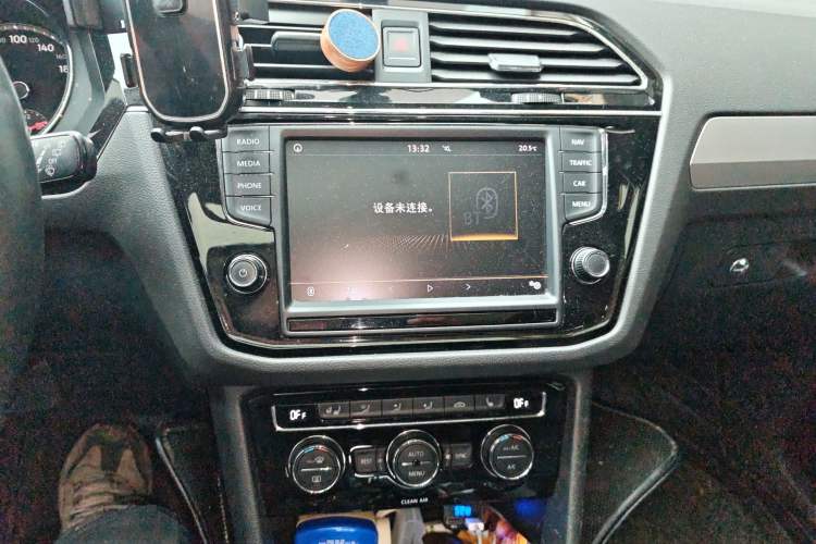 Used Volkswagen Tiguan L 2017 330TSI Automatic Two-Wheel Drive Luxury Edition
