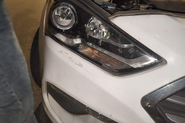 Used Hyundai Mistra 2017 1.8L Automatic Smart GLS China V Standard Right Front Headlight