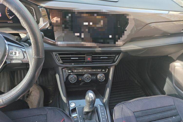 Used Volkswagen Tharu 2020 Revised Version 330TSI Four-Wheel Drive Flagship Edition China VI
