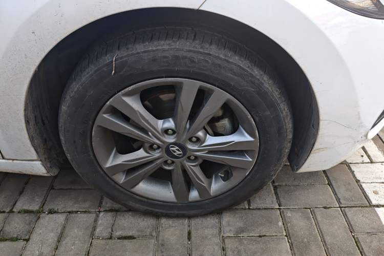 Used Hyundai Elantra (6th Generation / Lingdong) 2016 1.4T Dual-Clutch Xuan Dong · Dynamic Version
