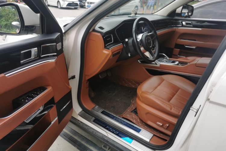 Used Zotye T700 2017 1.8T Dual-Clutch Prestige Model Driver Seat