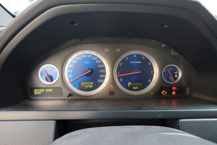 Used Volvo XC90 2011 3.2 Nordic Style Sports Edition Instrument Cluster