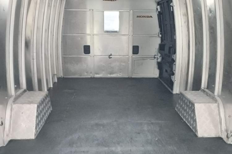 Used New Gonow Aoteng 2022 Pure Electric Van 41.93 kWh Hengtian Guoxuan
