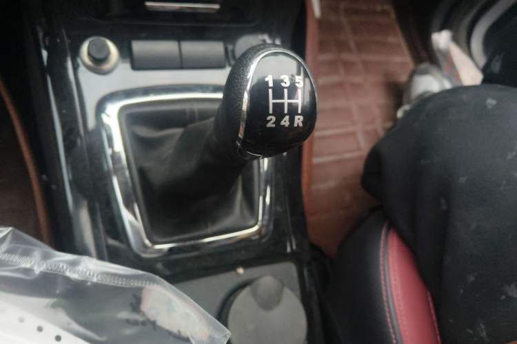 Used HYOSOW S3 2014 1.5L Comfort Version China IV Emission Standard
