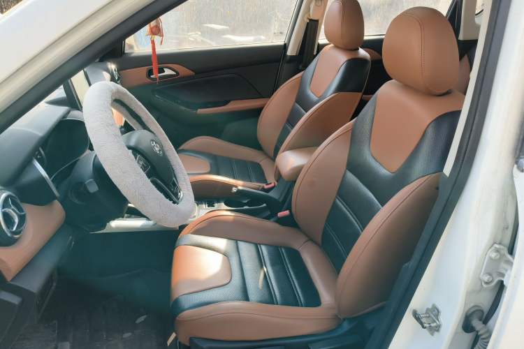 Used BAIC Senova X35 2016 1.5L Automatic Luxury Edition Left Front Seat