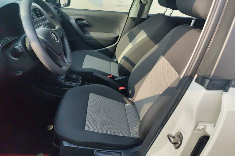 Used Volkswagen Polo 2018 1.5L Automatic Advanced Driving Model
