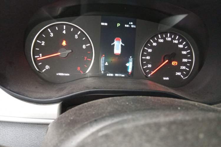 Used BYD Song MAX 2021 Upgraded Model 1.5T Automatic Luxury 7-Seater Instrument Cluster