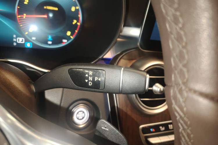 Used Mercedes-Benz GLC 2021 GLC 300 L 4MATIC Dynamic Model
