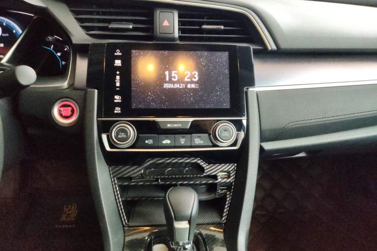 Used Honda Civic 2016 220TURBO CVT Luxury Edition
