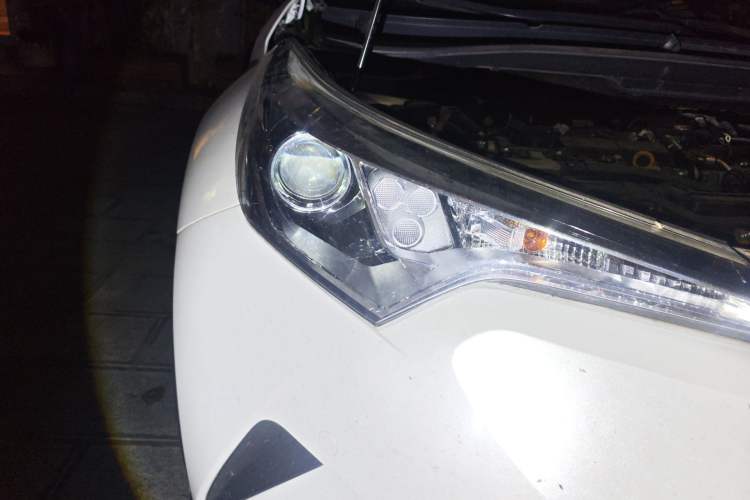 Used Toyota IZOA 2020 2.0L Yi Xiang CARE