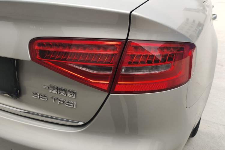 Used Audi A4L 2015 35 TFSI Automatic Comfort Model
