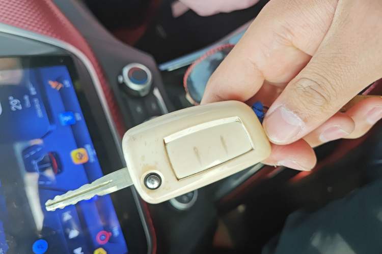 Used Nissan Lannia 2016 1.6L CVT Cool Edition
