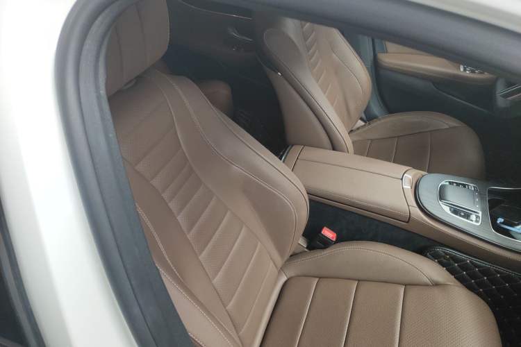 Used Mercedes-Benz E-Class 2021 Restyled E 300 L Sporty and Stylish Edition
