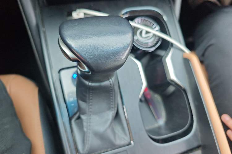 Used Lexus ES 2022 200 Excellence Edition
