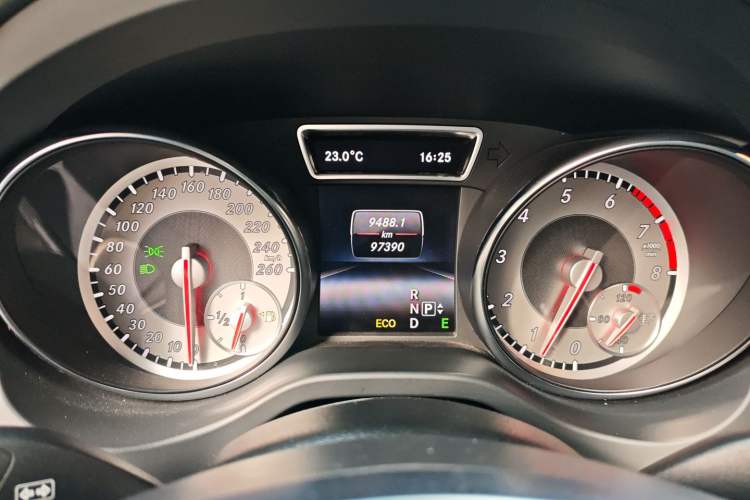 Used Mercedes-Benz GLA 2015 GLA 260 4MATIC