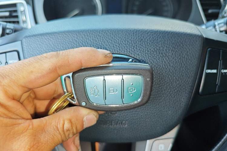 Used Hyundai Mistra 2014 1.8L Automatic Smart GLS
