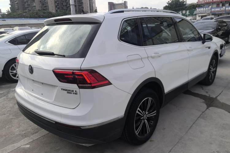 Used Volkswagen Tiguan L 2017 380TSI Automatic All-Wheel-Drive Luxury Edition
