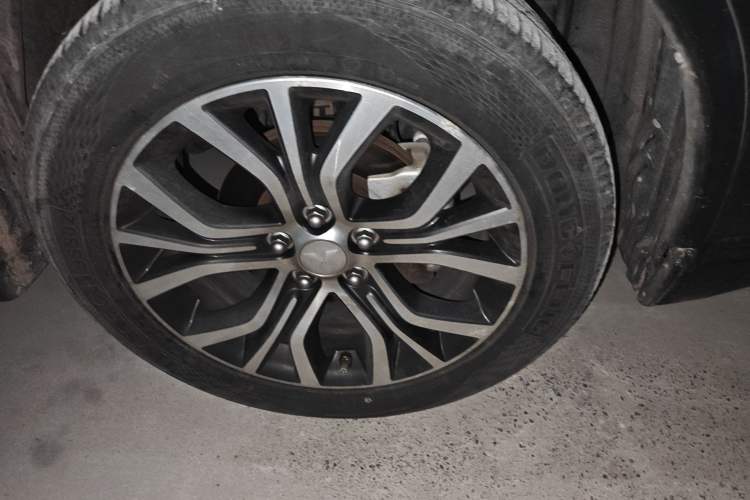 Used Mitsubishi Outlander 2018 2.0L Two-Wheel-Drive Jiale Edition 7-Seater