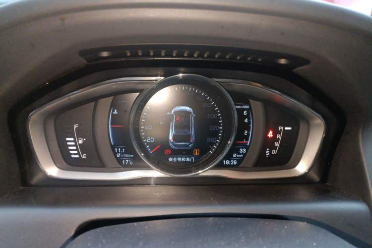 Used Volvo XC60 2015 T5 AWD Zhiyuan Edition
