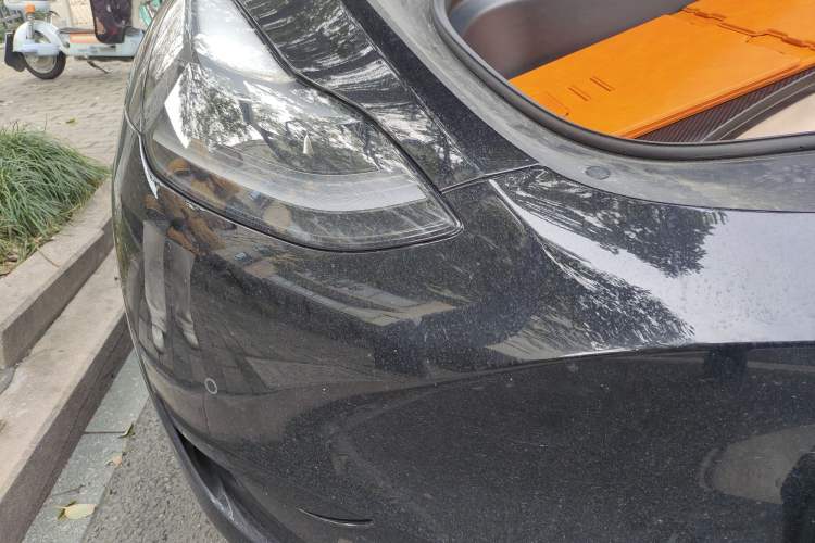 Used Tesla Model Y 2023 Rear-Wheel-Drive Version
