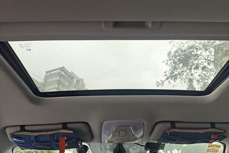 Used AION Trumpchi GE3 2018 530 Internet Premium Edition Headliner