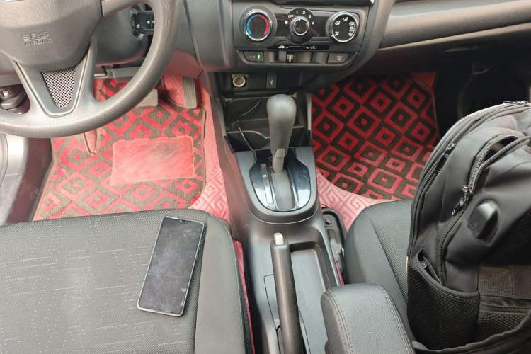 Used Honda Fit 2014 1.5L LX CVT Comfort Model Gear Lever