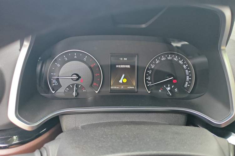 Used Wey VV5 2017 2.0T Ultra-Luxury Version
