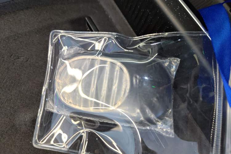 Used Nio ET5T 2025 75 kWh Touring Vehicle Key