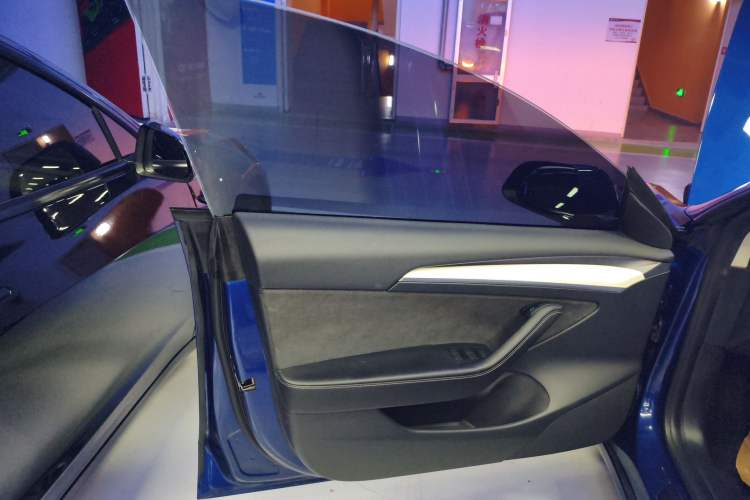 Used Tesla Model 3 2022 Rear-Wheel-Drive Version
