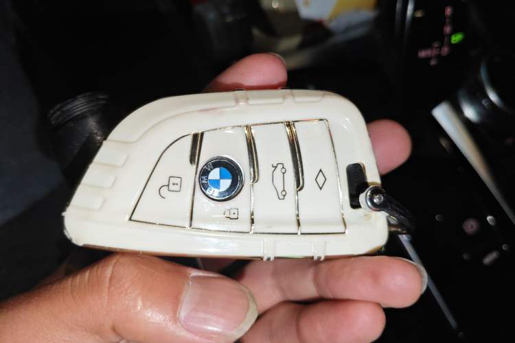 Used BMW 5 Series 2021 Facelifted 525Li M Sport Package
